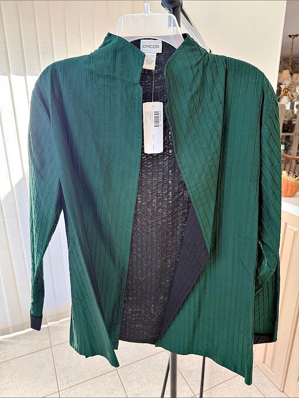 Chico's Size 2 Reversible Pleated Jacket Green & Black